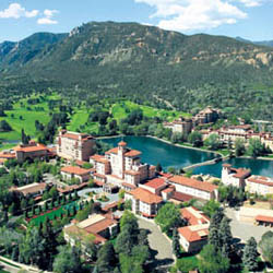 work-in-usa-at-broadmoor